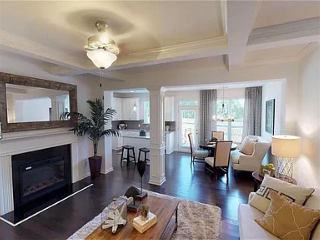 24 Garrison Dr - Photo 6 of 28