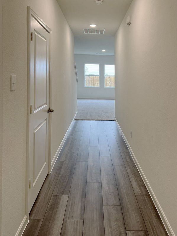 2013 Hancock Cir - Photo 4 of 26