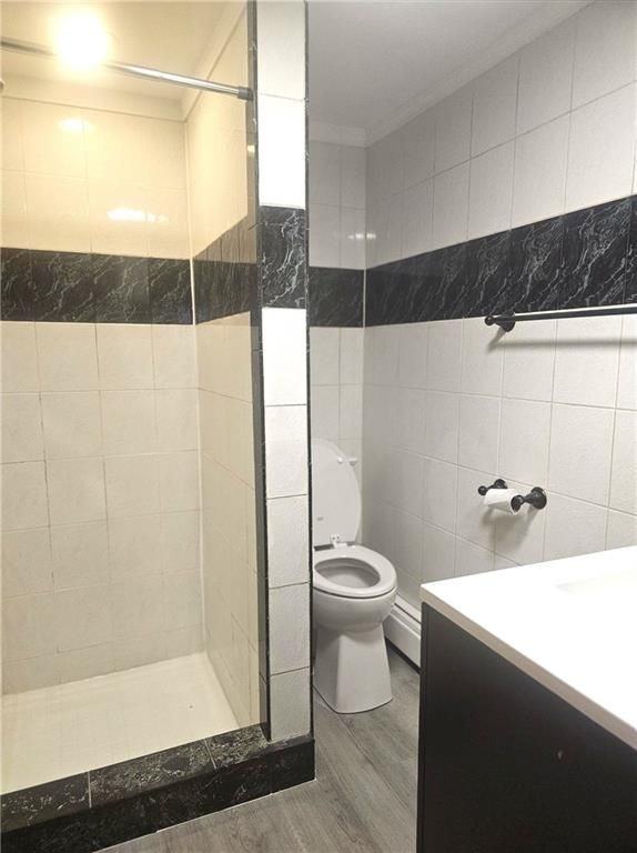 122 Jane St ##B - Photo 2 of 9