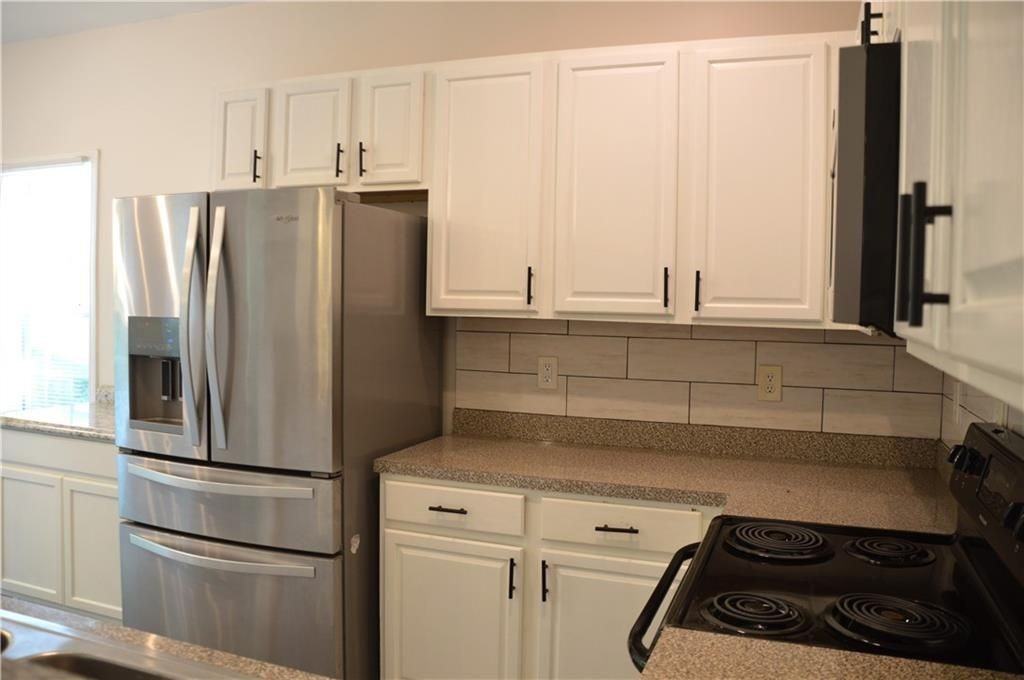 3072 Cedar Glade Ln - Photo 7 of 38
