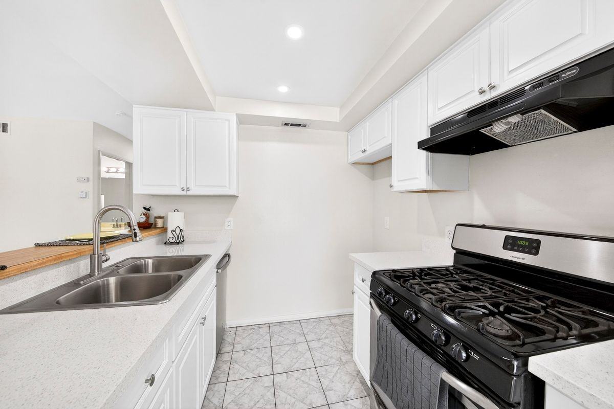 2324 Lillyvale Ave ##143 - Photo 3 of 7