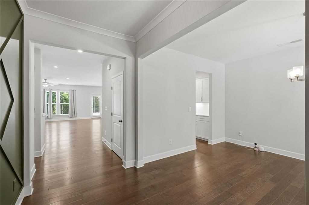 6168 Collins Rd Nw - Photo 4 of 39