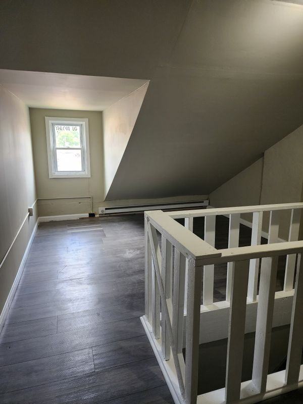 123 Ward Ave - Photo 3 of 3