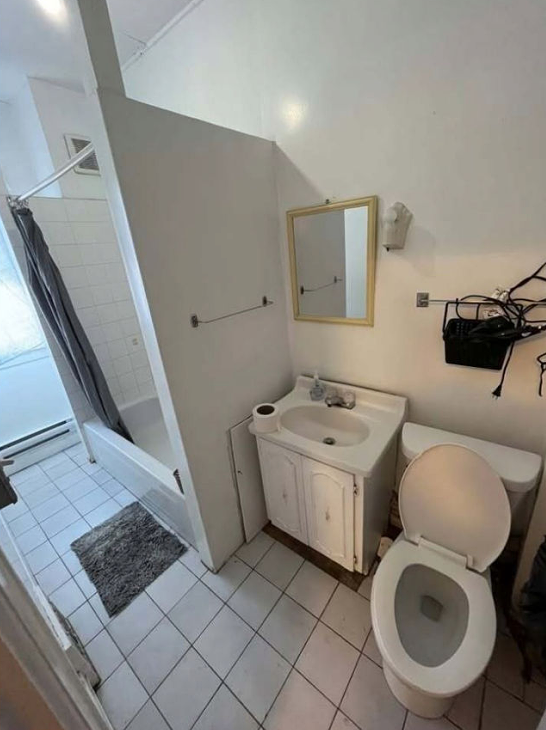 70 Brunswick St #2ROOM5 - Photo 4 of 5