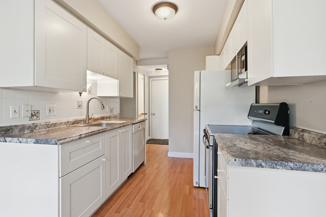 2158 Hidden Meadows Drive #C - Photo 3 of 9