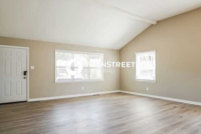 1577 Pyle Pl - Photo 5 of 18
