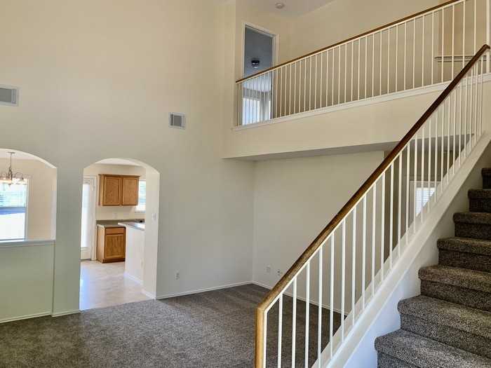 1613 Tea Leaf Dr - Photo 4 of 12