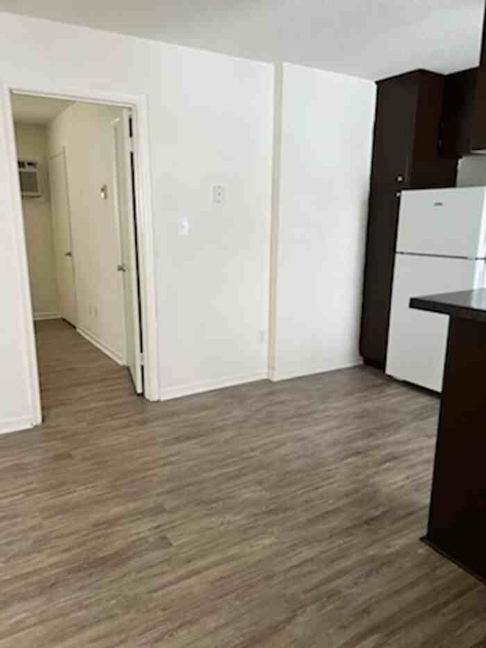 534 Michael St - Photo 2 of 27