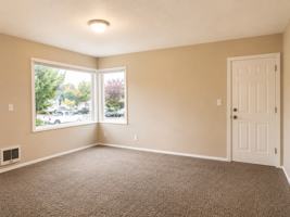 featured image of 312 W Pine St #4