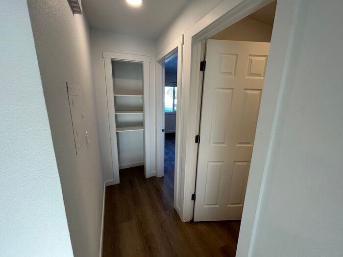 10204 E 13th Ave #D22 - Photo 4 of 12