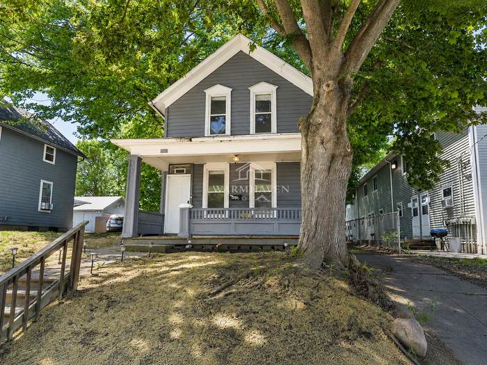 668 Sherman St