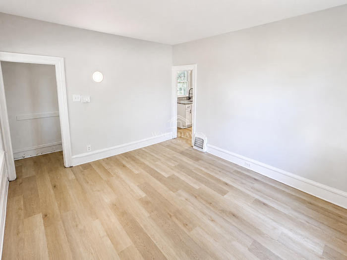 668 Sherman St - Photo 3 of 14
