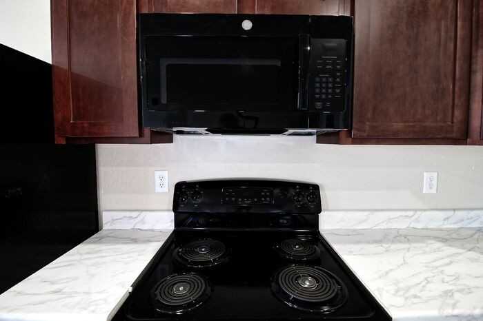 1225 N 23rd St #207 - Photo 3 of 7
