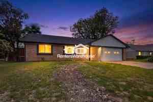 featured image of 507 S Spring Creek Dr