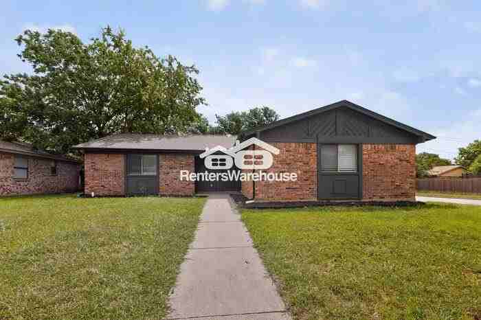 7400 Echo Hill Dr - Photo 6 of 44