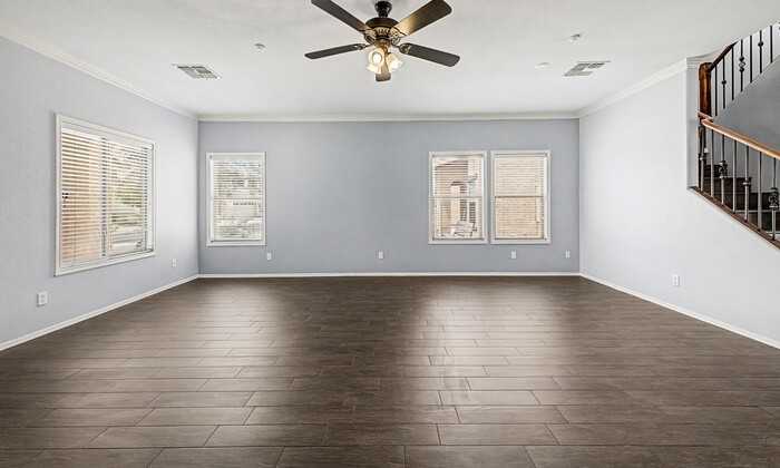 17593 N 185th Dr - Photo 3 of 25