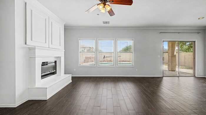 17593 N 185th Dr - Photo 7 of 25