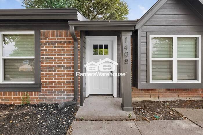 1408 Seely St - Photo 7 of 49