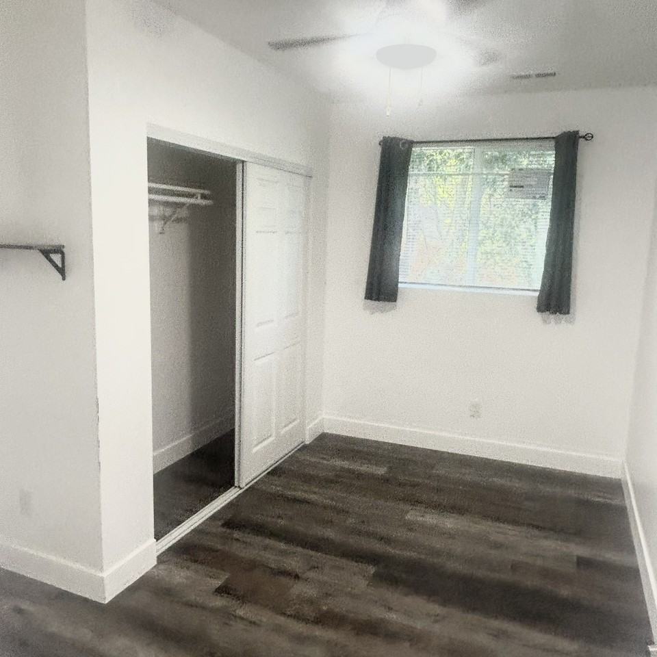 1715 E Fort Union Blvd - ELB - Photo 7 of 16