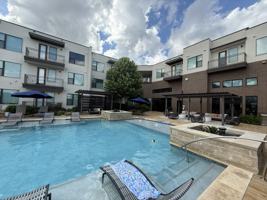 featured image of Tupelo Ln