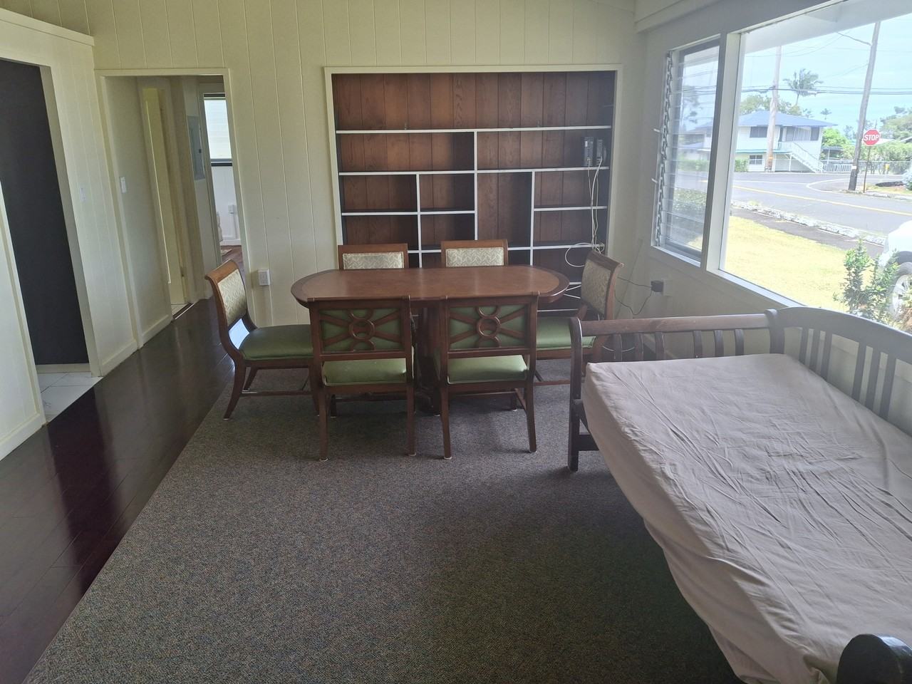 673 W Kawailani St #NA - Photo 2 of 5