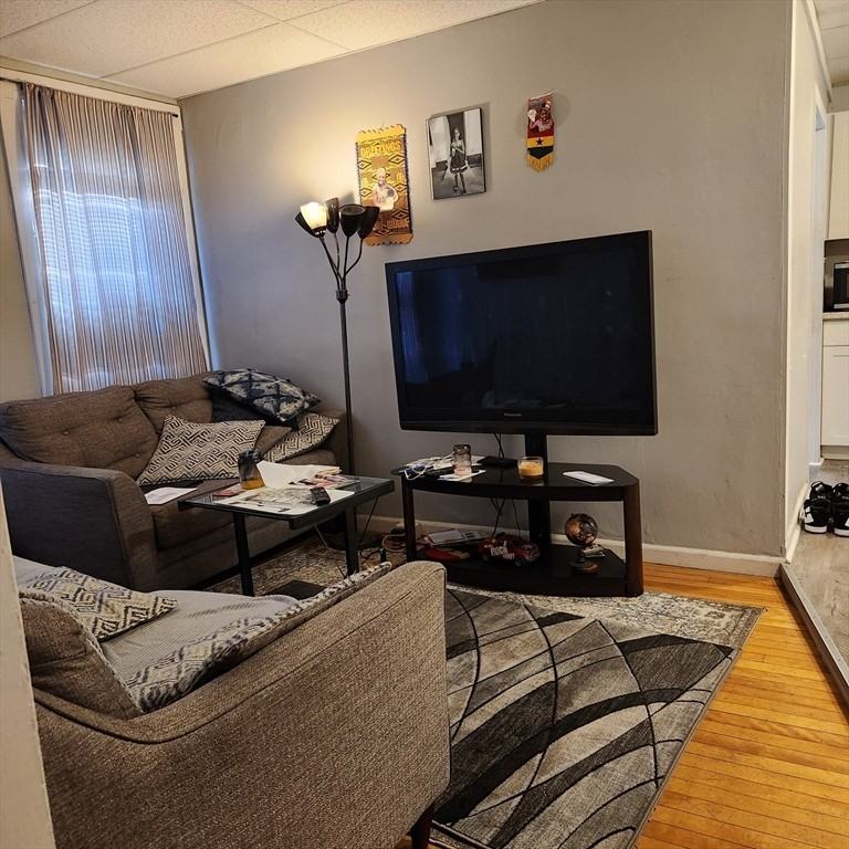 213 Lincoln St #1R - Photo 4 of 9