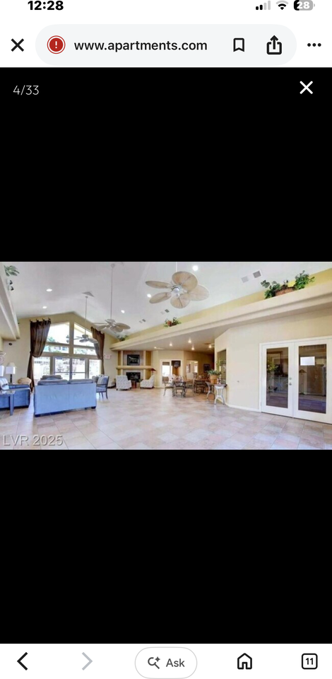 2305 W Horizon Ridge Pkwy #614