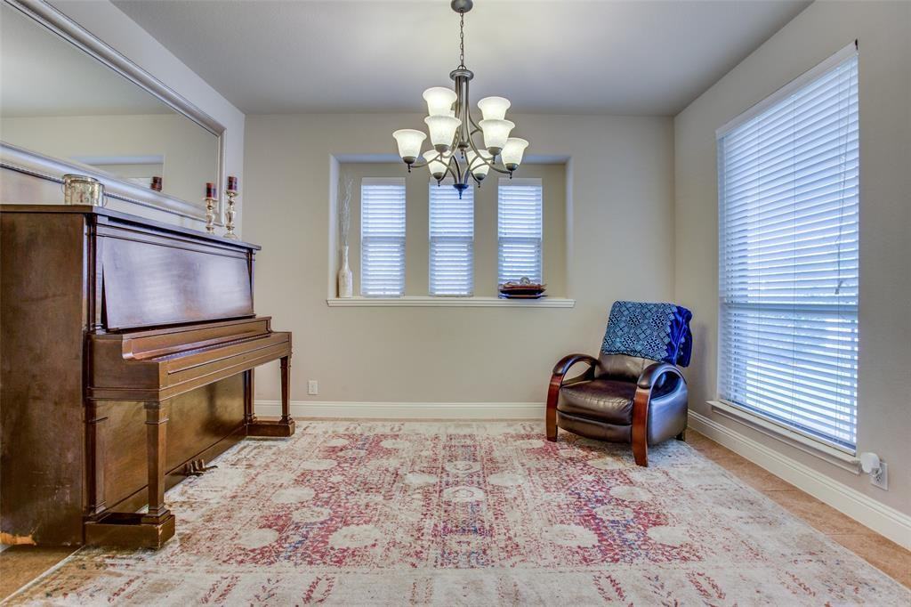 419 Salisbury Dr #NA - Photo 4 of 25