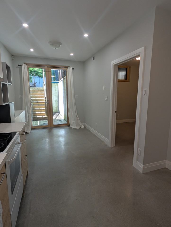 Gerrard St E & Greenwood Ave - Photo 2 of 10