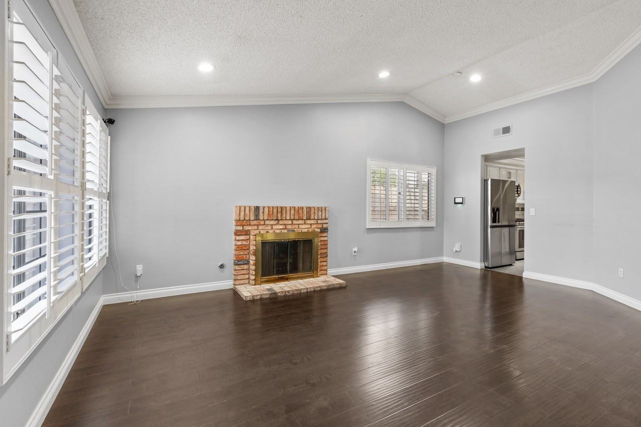 172 Sumatra Ln #1 - Photo 3 of 23