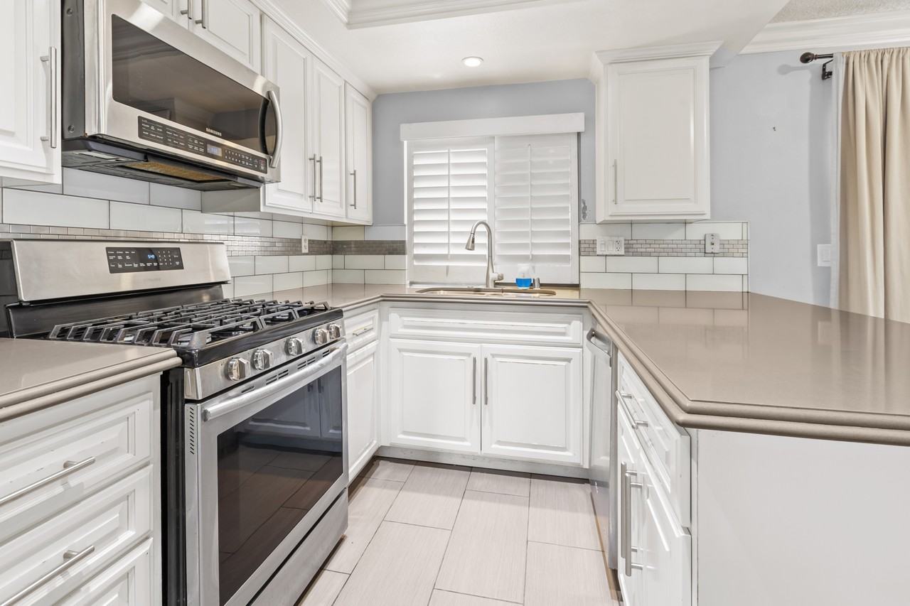 172 Sumatra Ln #1 - Photo 5 of 23