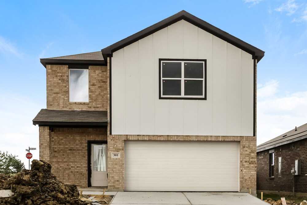 301 Patton Ln