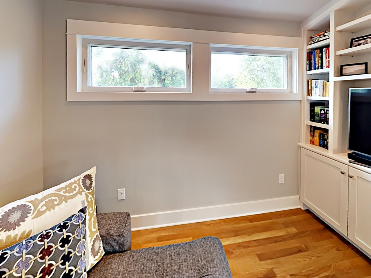 2206 Iva Ln #1 - Photo 4 of 17