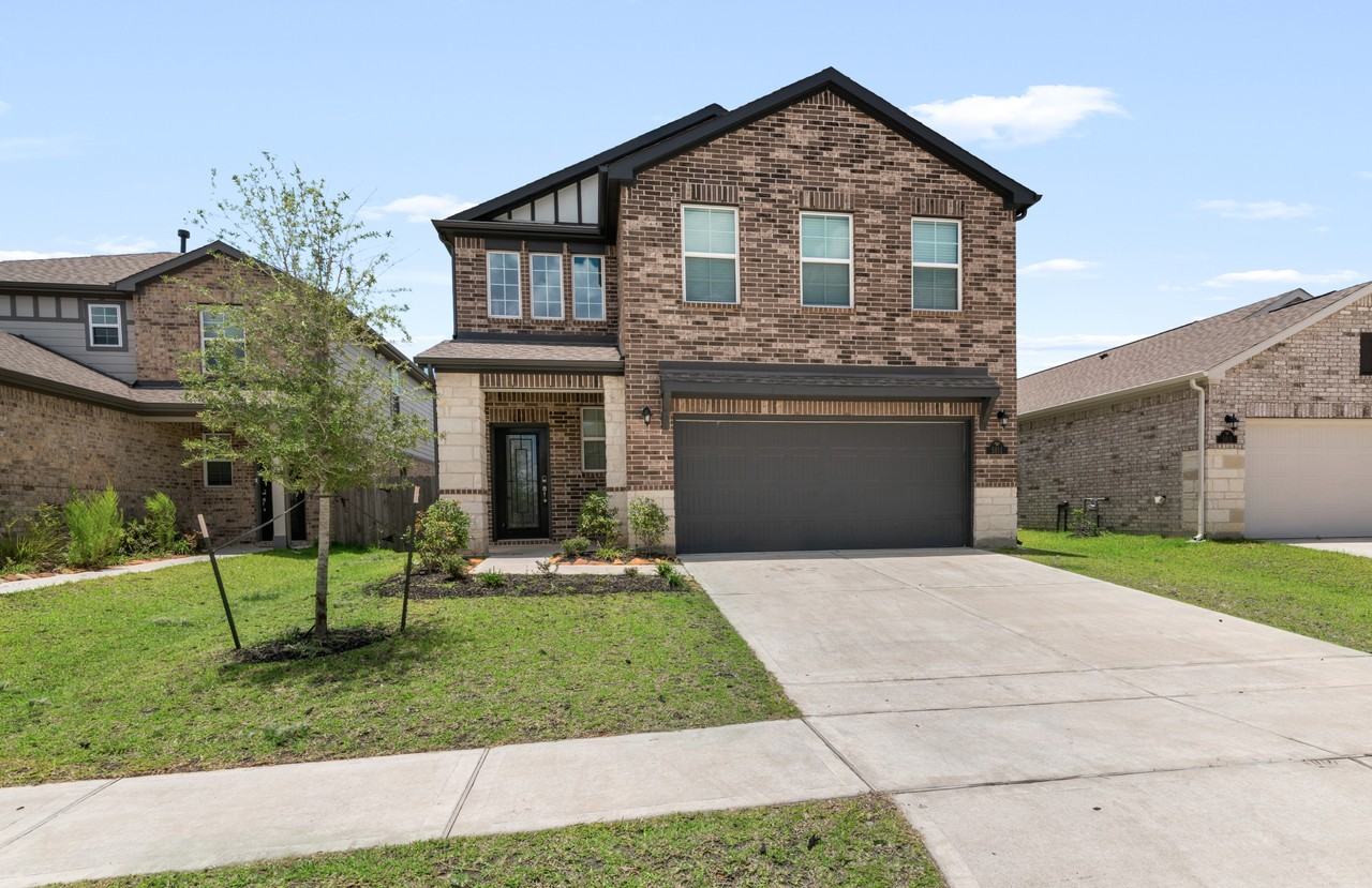 5811 Quest Valley Dr #T - Photo 4 of 47