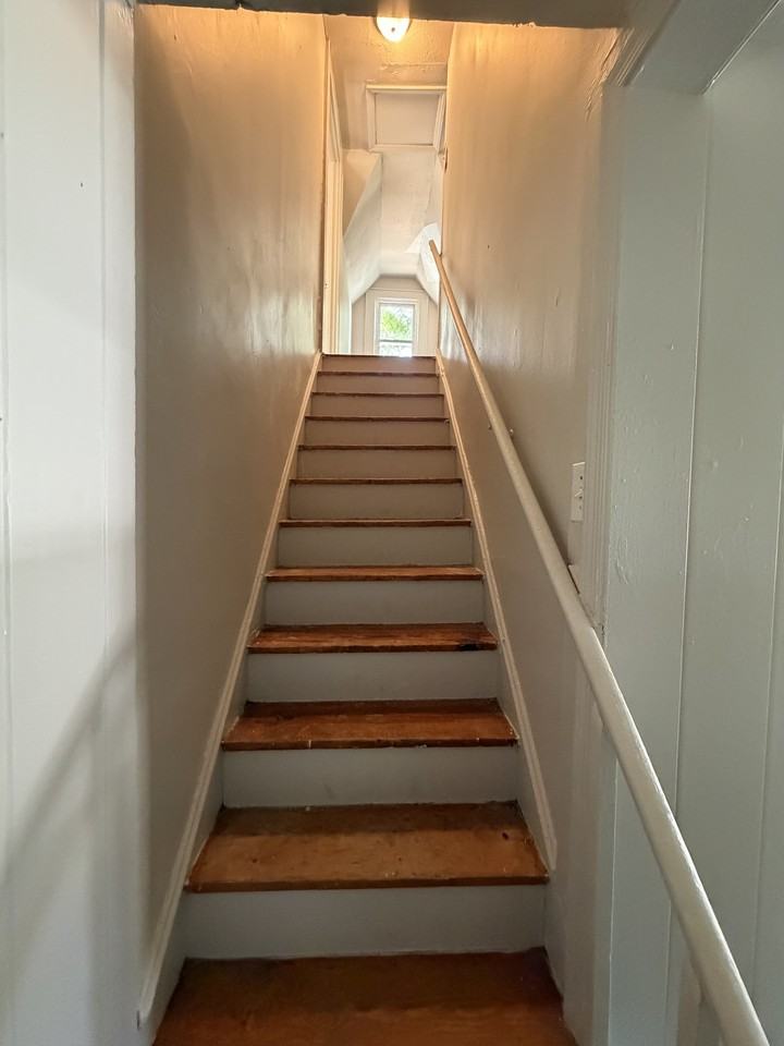4033 Reich St #1 - Photo 7 of 9