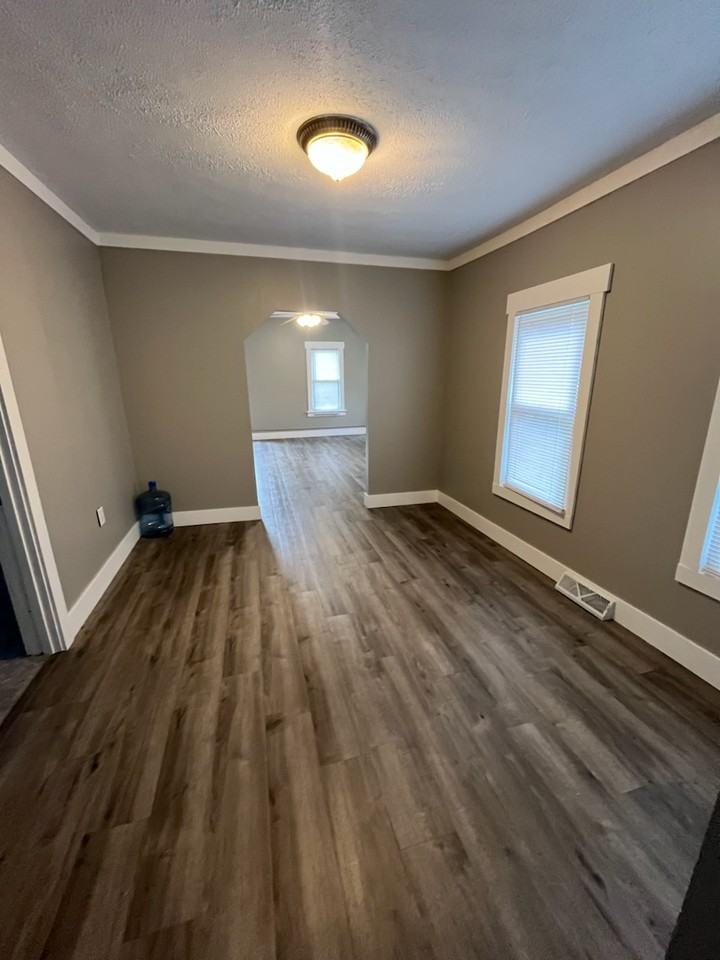 1531 Walnut St Ne #1 - Photo 7 of 21