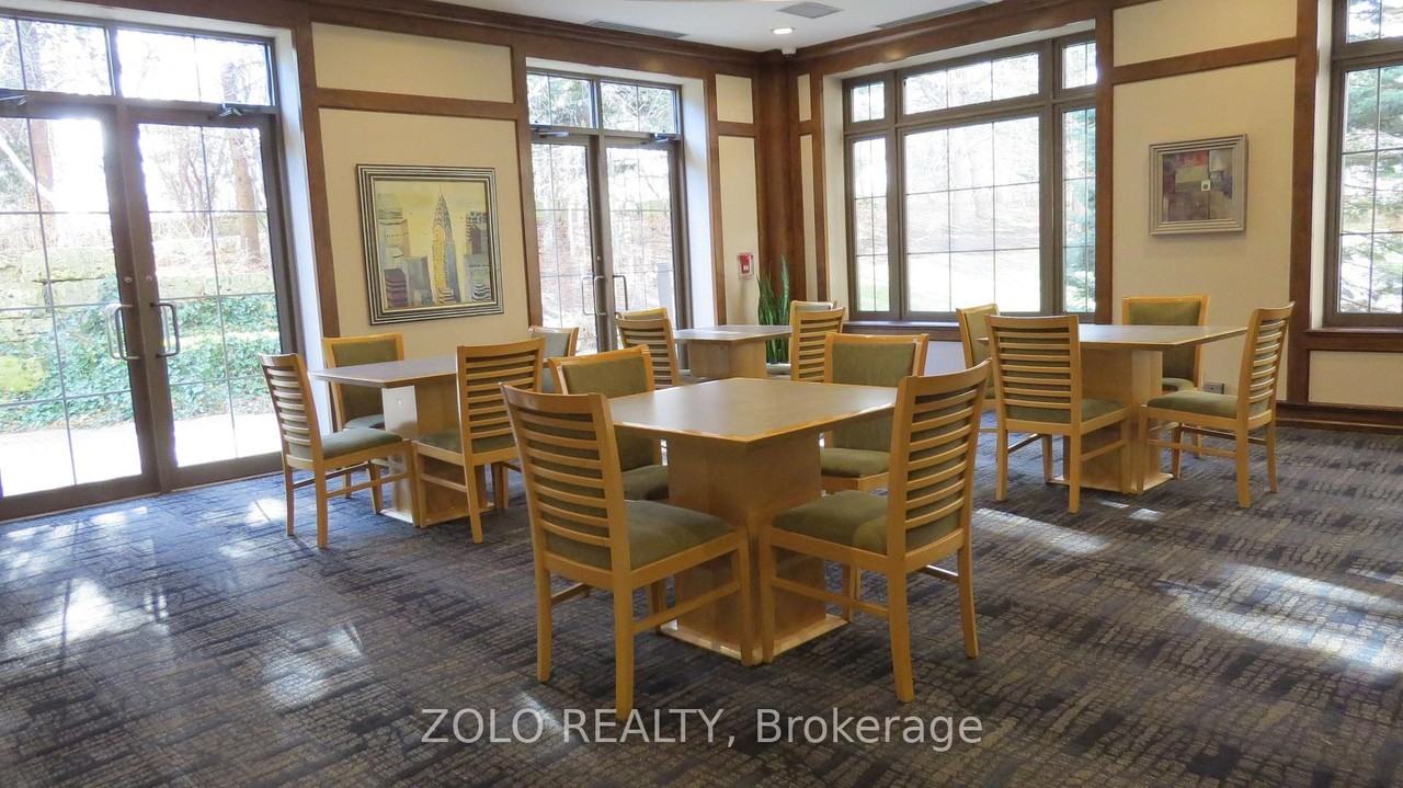 78 Harrison Garden Boulevard - Photo 18