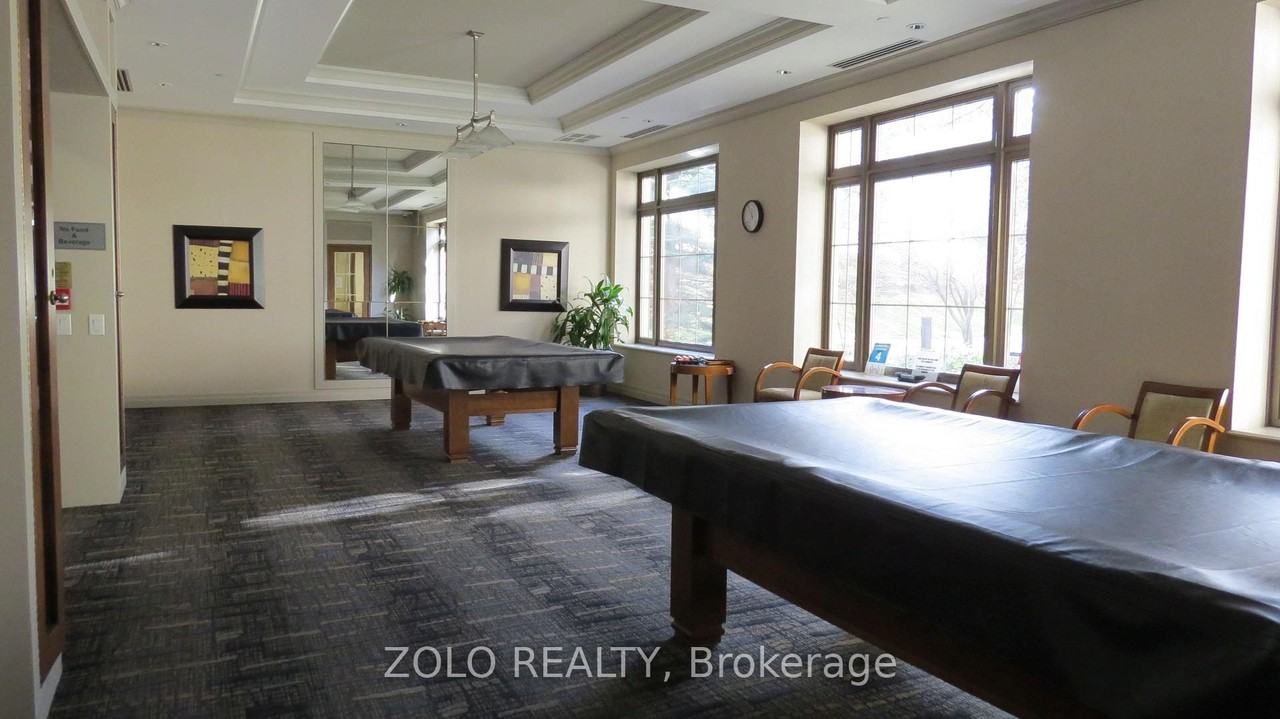 78 Harrison Garden Boulevard - Photo 17