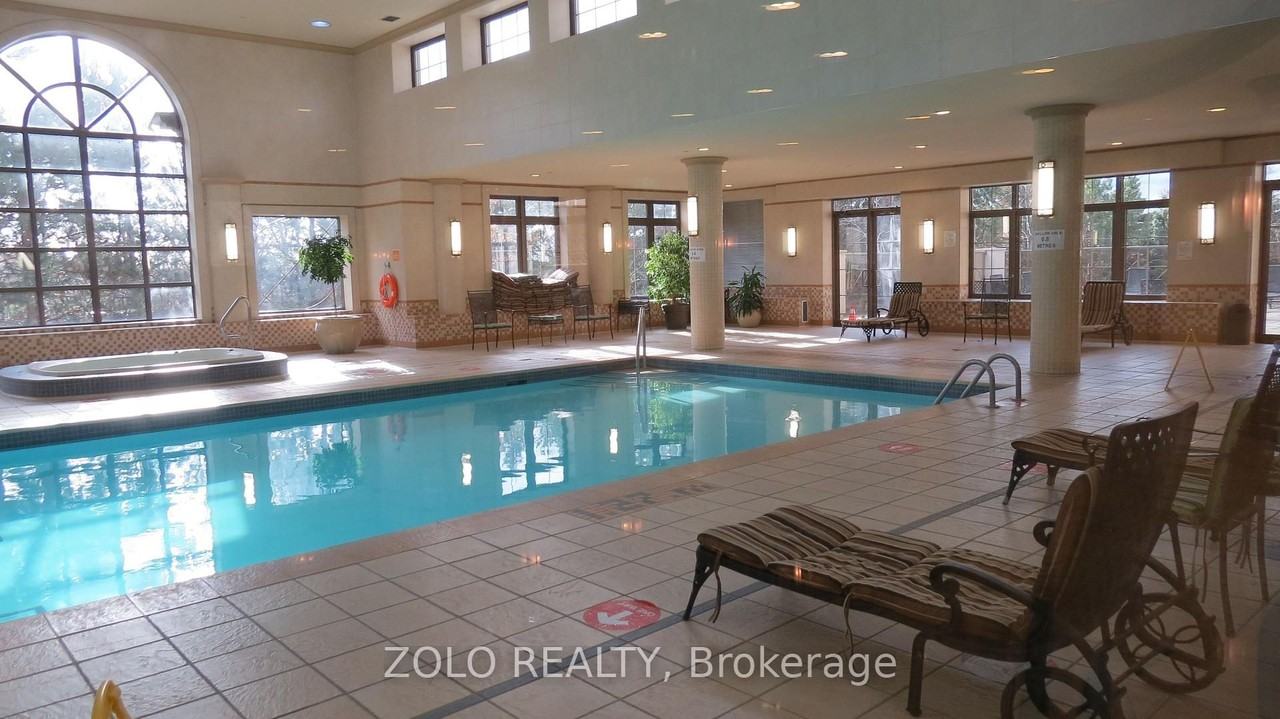 78 Harrison Garden Boulevard - Photo 25