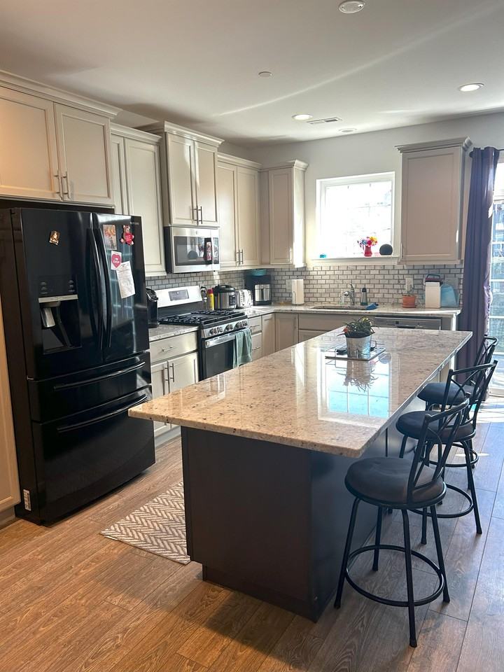 16760 River View Cir #1 - Photo 4 of 27