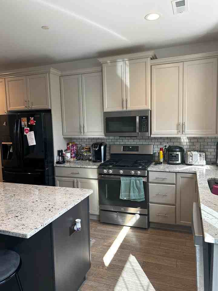 16760 River View Cir #1 - Photo 5 of 27