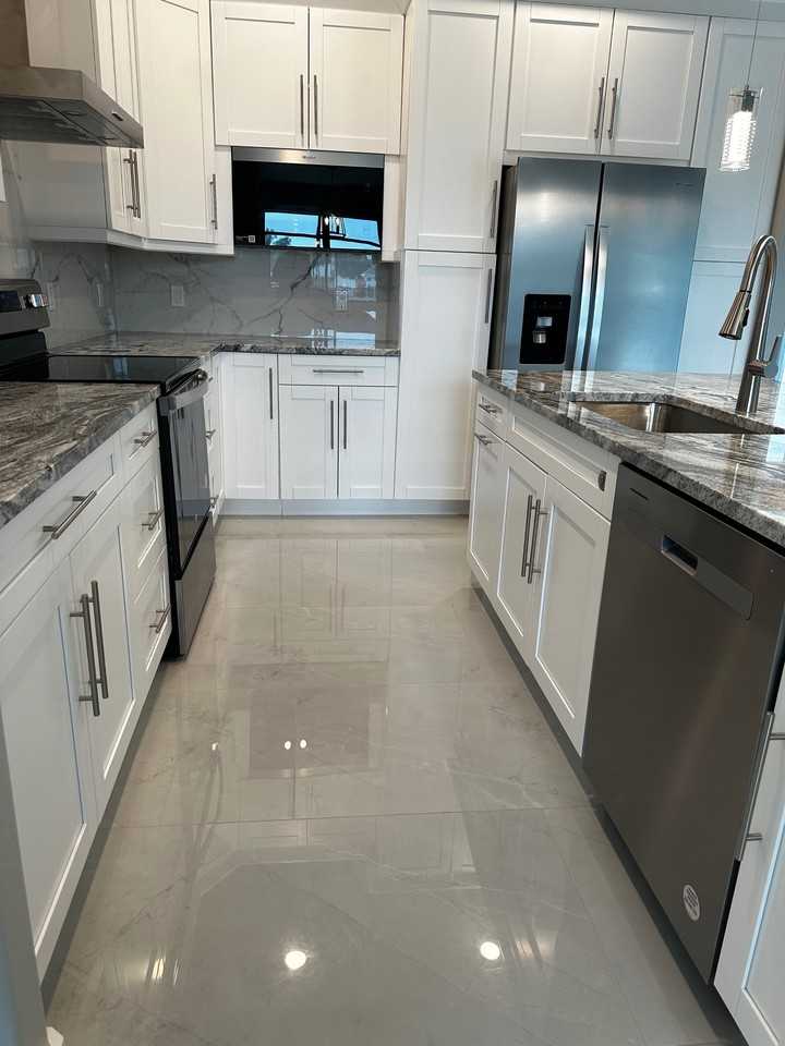 505 Sw 15th Ter #1 - Photo 6 of 14