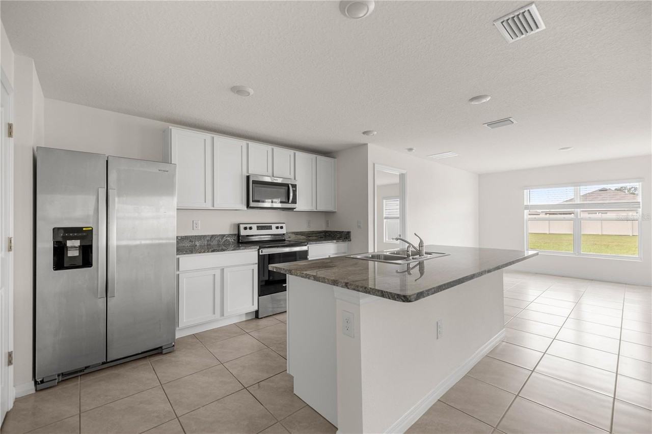 8904 Sw 50th Ter #1 - Photo 2 of 10