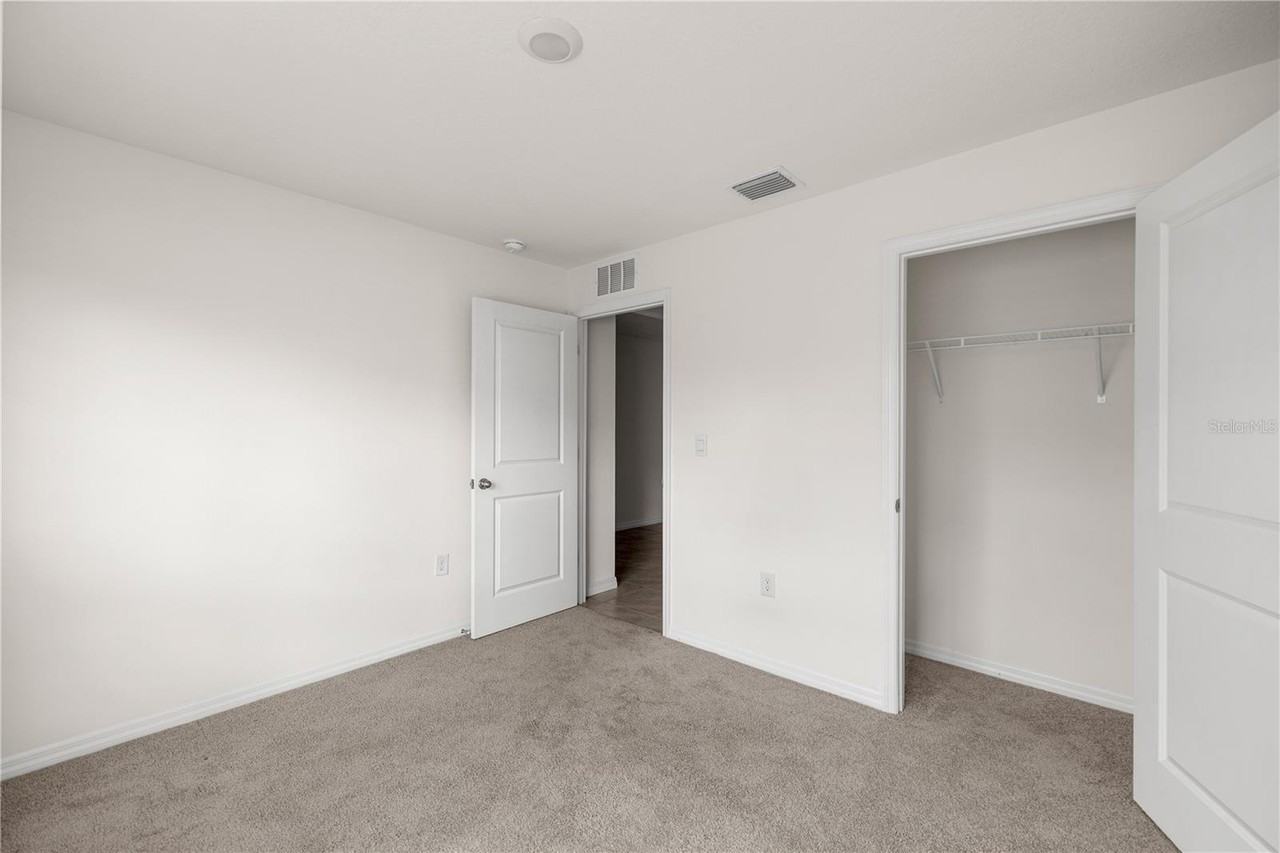 8904 Sw 50th Ter #1 - Photo 4 of 10
