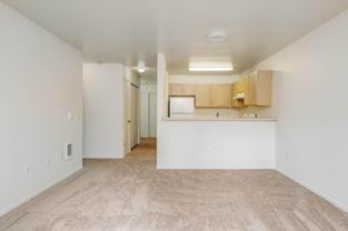 181 Se 18th Ave - Photo 1 of 1
