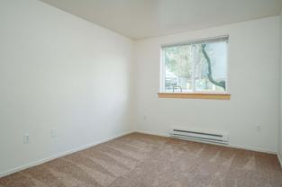 181 Se 18th Ave - Photo 1 of 1