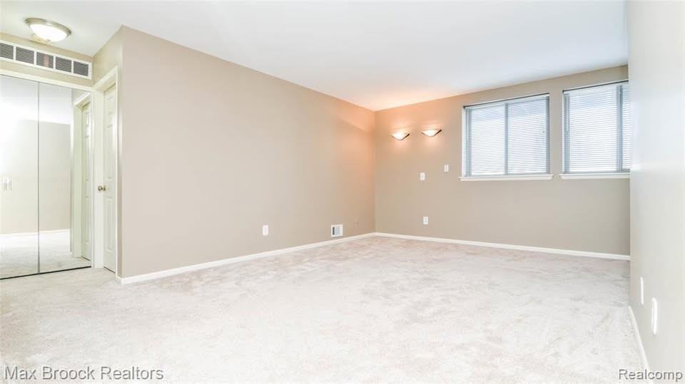 30074 W 12 Mile Rd #112 - Photo 7 of 18