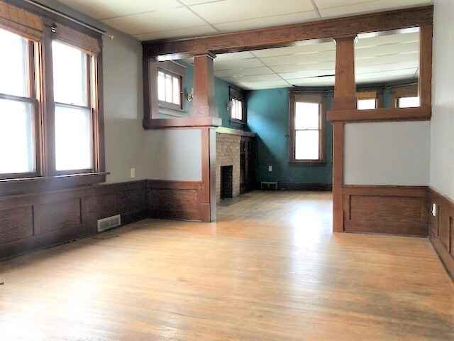 418 Colvin Ave - Photo 4 of 44