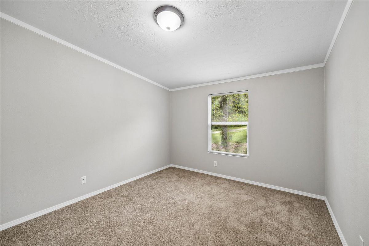 30 Timm Ln - Photo 3 of 10