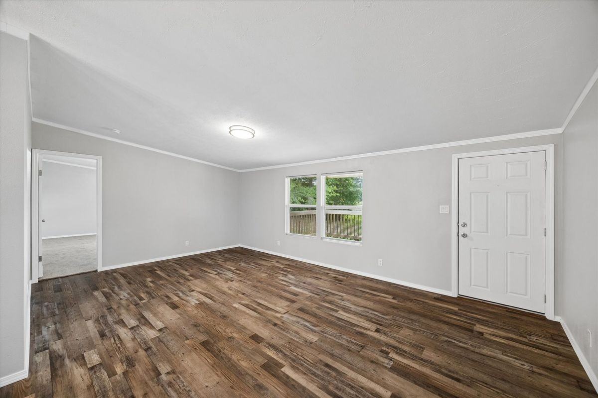 30 Timm Ln - Photo 4 of 10